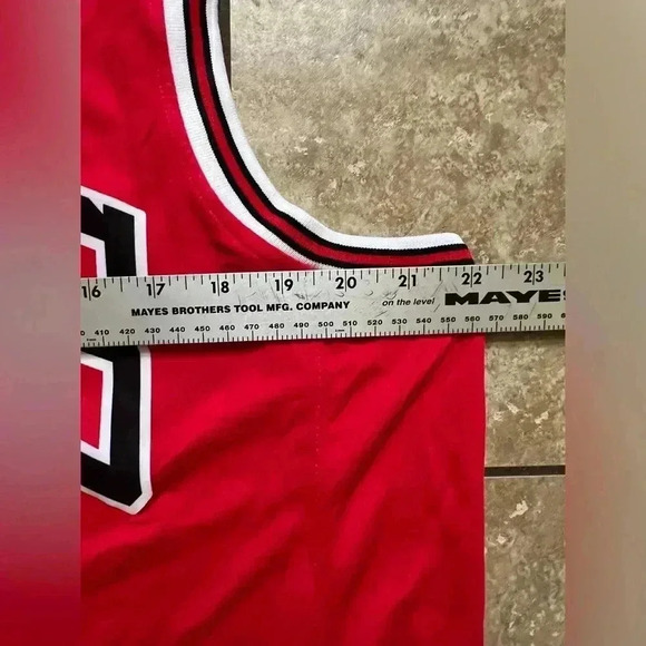 NWT Chicago Bulls Nike Icon Edition Swingman Jersey Red - Lonzo Ball - Unisex XL - Picture 6 of 9